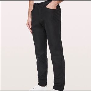Lululemon ABC Pants Classic Fit 33W x 28L